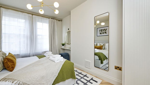 Uptown Chic Near Regent s Park by Underthedoormat - Foto 2, Habitación