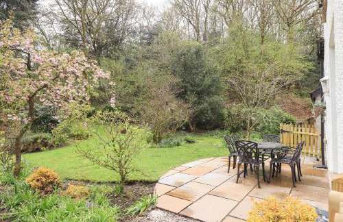 The Old Post House at Low Stott Park - Foto 32