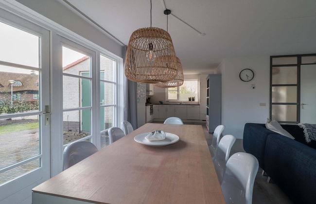 Spacious Villa in a Holiday Park in Makkum - Foto 11