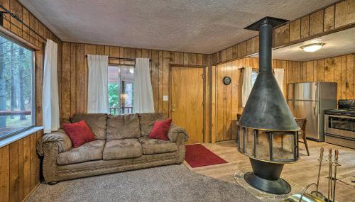 2 Cozy Island Park Cabins with Near the Lake! - Foto 5