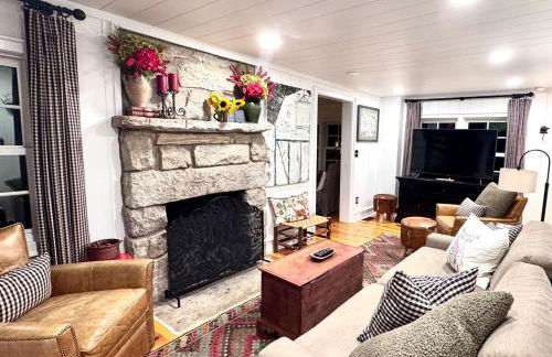 Stay Foxy Cottage, Mirror Lake Highlands, NC - Foto 5