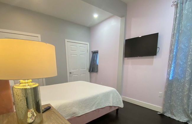 The Front Porch - Photo 6