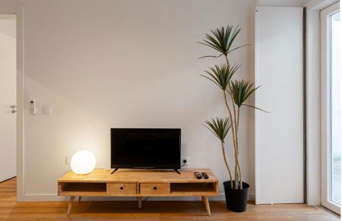 Calçada de Santo Amaro Apartments - Photo 25