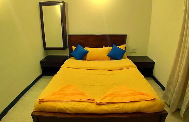 B&F Amber Gardens - Photo 2