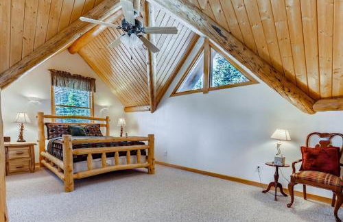 Lovely House Tucked in the Pines with Private Hot Tub - Pura Vida - Foto 13