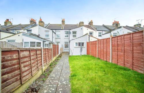 3 bedroom-Contractors-Professionals - Foto 19