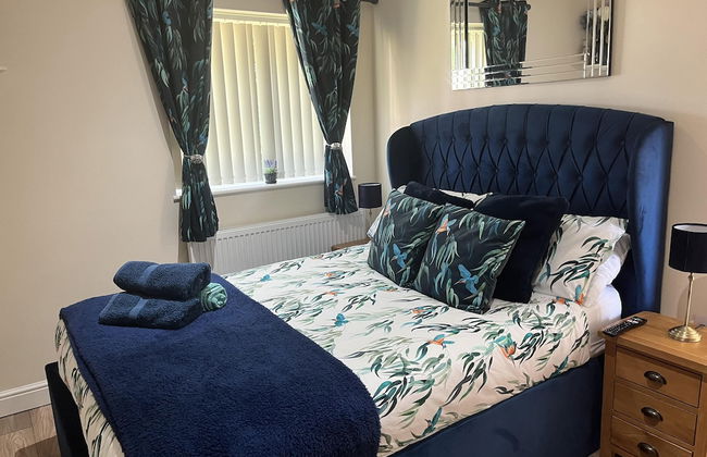 One Bedroom Barn With Free Parking - Photo 3