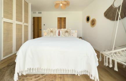 VACATION MARBELLA I Villa Moss, Golf-front, Swimming-pool, Minutes from the Marina and the Beach - Photo 38