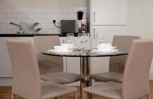 Hereford City Centre - Apartment 2, Isabella House - Modern Apartment In The Heart of The City - Sleeps 2 Guests - Hosted by RENTMYHOUSE - Foto 10