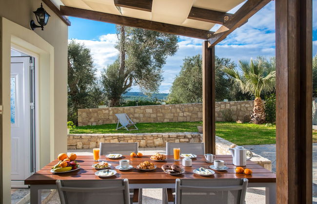 Elia Villa - Foto 28