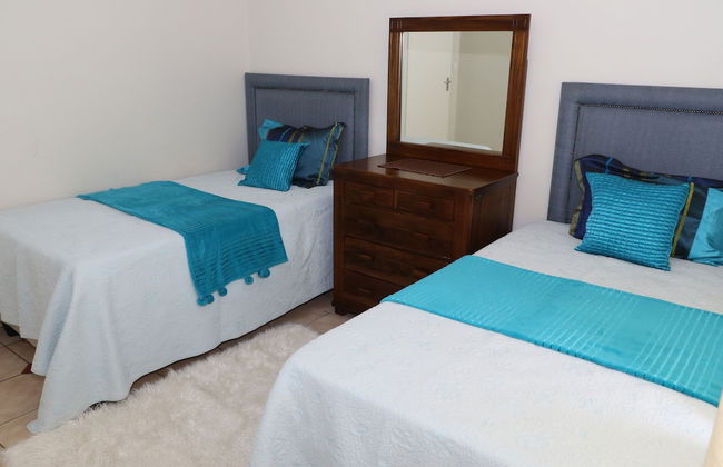 Eastlea 3-Bedroom Apartment - Foto 6