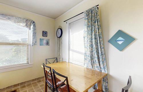 Oceanfront Elk Home Steps to Beach & Pet-Friendly - Foto 9