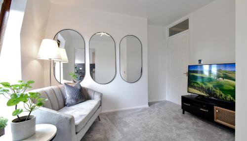 Stylish One Bed Apartment Near Cotswolds RAF - Foto 3