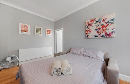 Shaa Road 2 Bedroom Flat Ground Floor Sleeps 6 - Foto 3