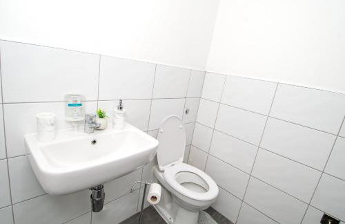 2BR Flat WiFi, Parking Contractors & Families - Foto 31