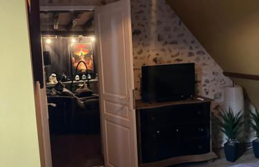 La Fontaine du Perche - Home Cinéma, Sauna, SPA, piscine intérieure chauffée jusqu'à fin novembre - Foto 33