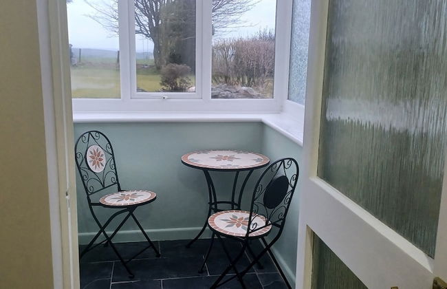 Relax With Amazing Views! 1-bed Studio in Tegryn - Foto 18