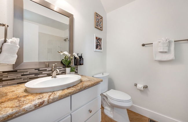 Mid-century Mod Retreat Near Old Town – Free Bikes - Foto 11