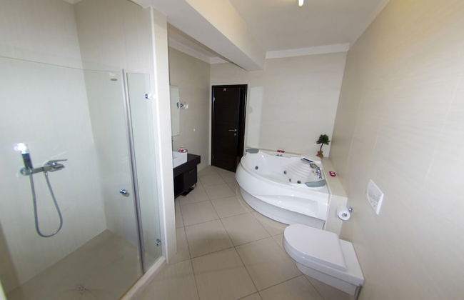 Luxury Three-bedroom Apartment With Amazing Overlook at the sea - Foto 35