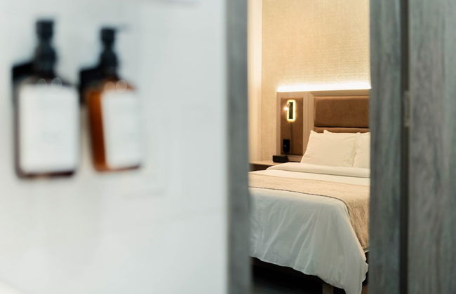 Amari Living Suites - Photo 15