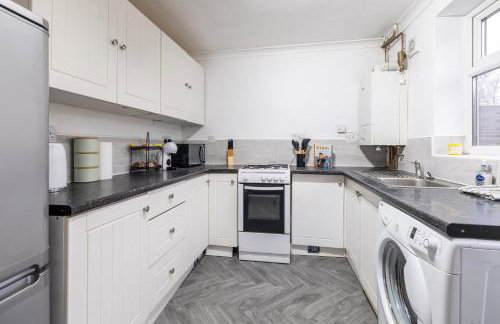 Perfect Booking 2 Bed Home in Hitchin - Foto 12
