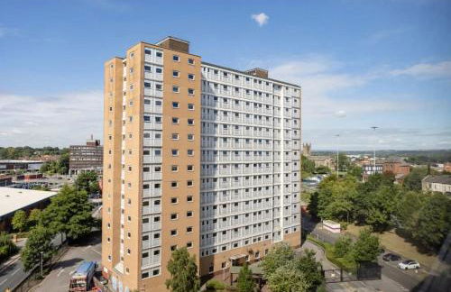 John Lester and Eddie Colman Courts in Salford - Foto 5