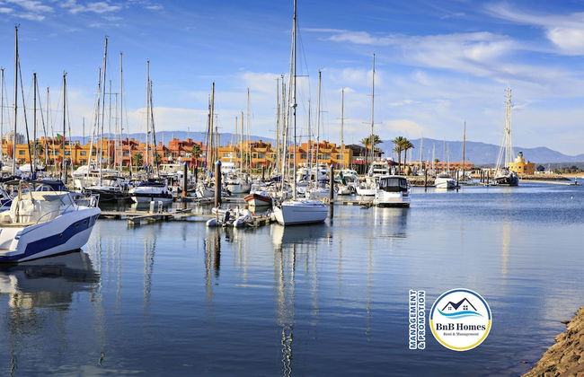 BnB Homes Elegant Apartment 50 m Walk From Beach - Foto 38