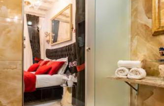 Venice Luxury Watersdoor - Photo 4