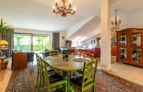 2 Bedroom Cozy Apartment In Porec - Foto 15