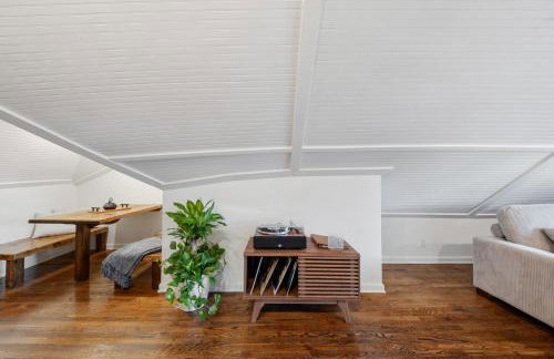 Historic Brick Loft - Downtown - Free Parking - Foto 7