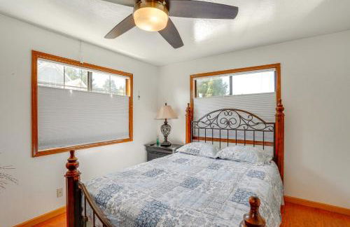 3 Mi to Sequoia Park Zoo Spacious Home with Sunroom - Foto 27