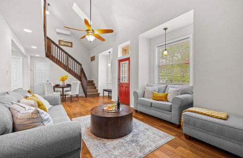 Pocono Lake Escape, includes Golf Cart, Firepit - Foto 43