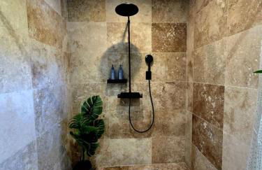 Jacuzzi & Jardin privé - Suite Tropicale - Foto 9