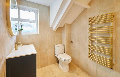 Host & Stay - The Rooftop Gallery - Photo 31