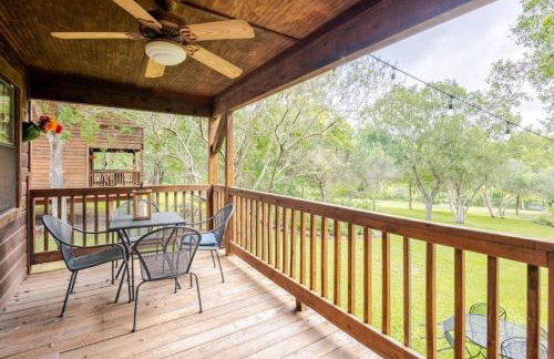 Sweet Cabin Rental for Family-Friendly Getaway near New Braunfels, Texas - Foto 5