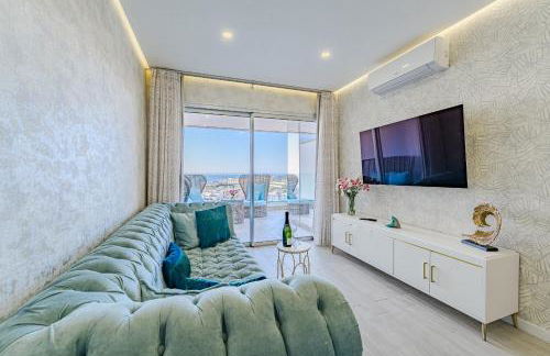 Sunset Bliss Penthouse with airco & heated pool - Foto 9
