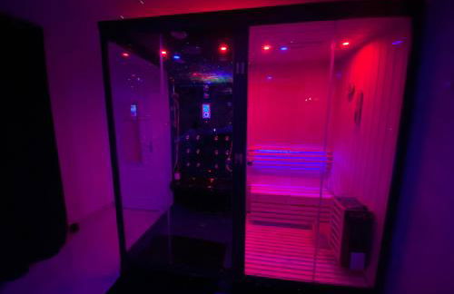 Le Cadre Noir Lux Spa, Sauna, Jacuzzi, Hammam - Foto 4