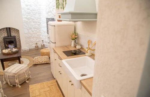 Philomena Suite - Photo 17