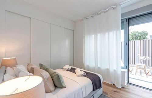 Avenida de San Luis 25, Design and comfort in the true style of Madrid, Book your getaway now! - Foto 46