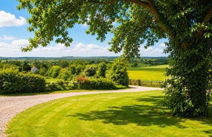 Arden Hill Farmhouse - Hot Tub, Snooker Table, Sleeps 16 - Foto 26