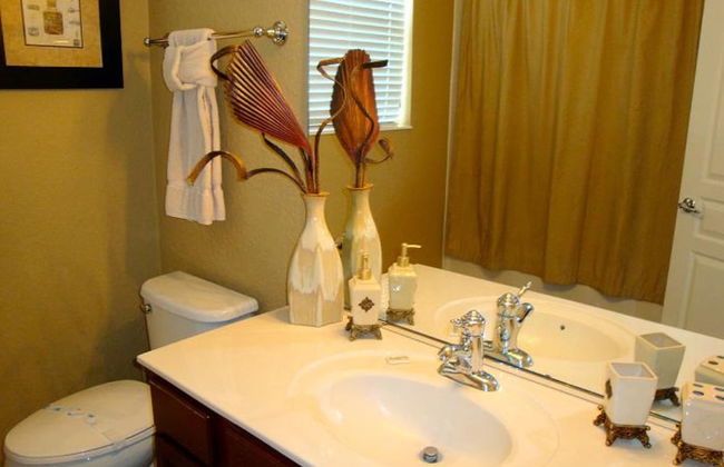 6BR 4BA Home in Windsor Hills by CV-2564 - Foto 39