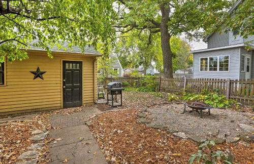 Bright Clear Lake Getaway, 4 Blocks to Downtown! - Foto 29