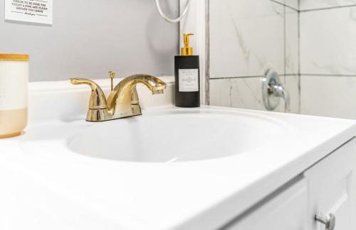 Cozy Modern Apt Close to NYC NO STEPS or Stairs - Foto 28