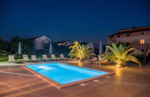 Villa Esea: Poolside Paradise & Relaxing Retreats - Foto 5