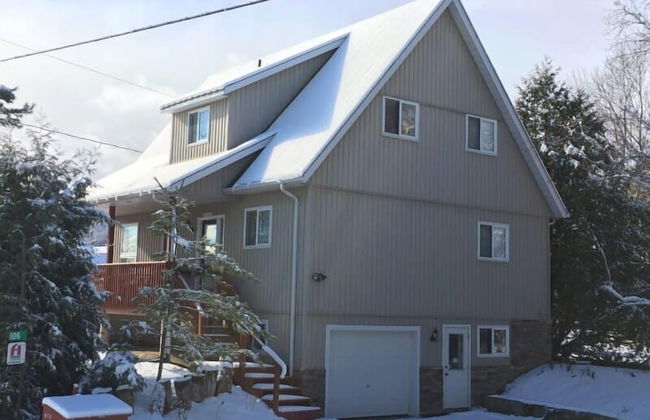 Mountain Views, Steps to BM Village, Hot Tub, BBQ. - Foto 29