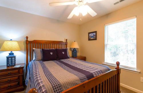 House # 29 -Castaway (Pet Friendly) - Photo 25