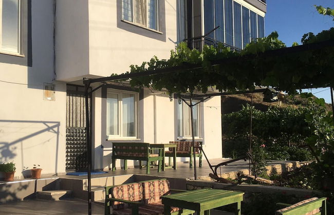 Salda Gölü Sağıroğlu Apart - Foto 1