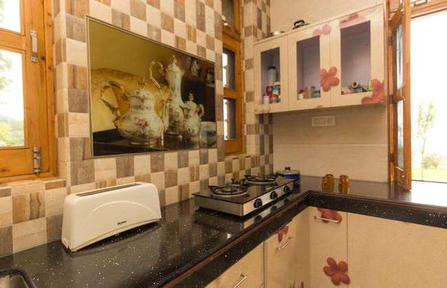 OYO 16593 Home Luxury 3BHK Galaxy Villa Andrar - Foto 16