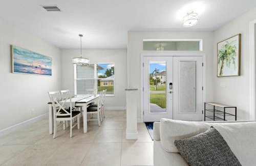 Modern Heated Pool Home Close To Downtown Shopping - Foto 3