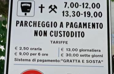 tower house in a medieval village - Foto 25